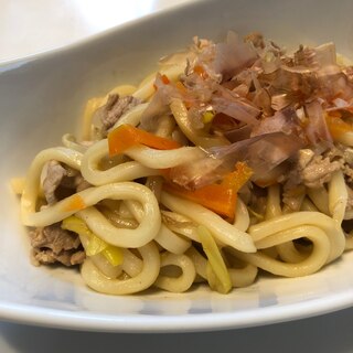 簡単＊バターとめんつゆと白だしで和風焼うどん